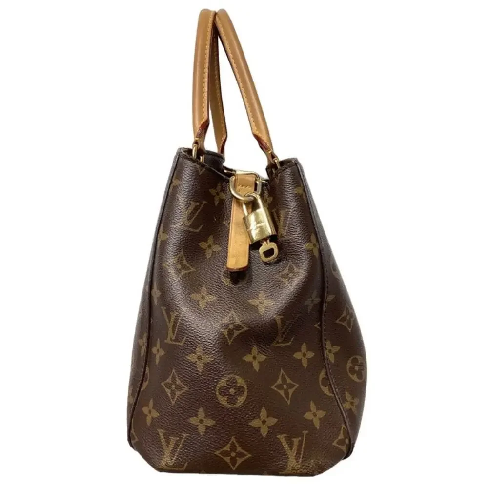 Louis Vuitton Leather Monogram Montaigne MM Bag Top Handle Satchel Luxe Glamour